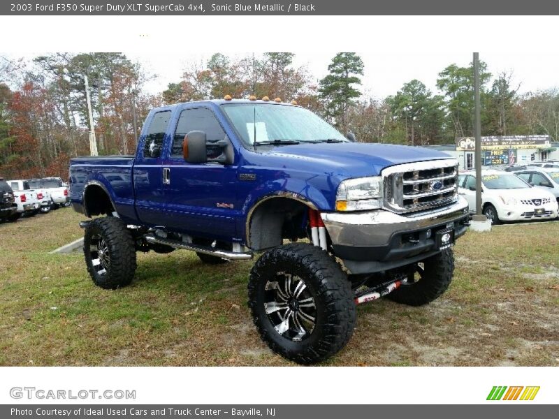 Sonic Blue Metallic / Black 2003 Ford F350 Super Duty XLT SuperCab 4x4