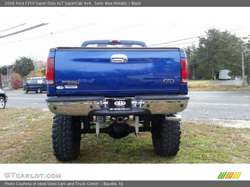 Sonic Blue Metallic / Black 2003 Ford F350 Super Duty XLT SuperCab 4x4