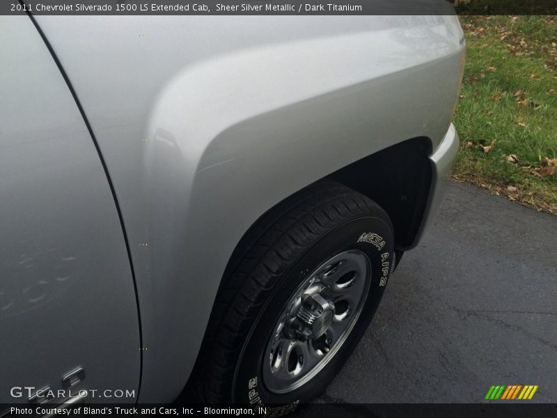 Sheer Silver Metallic / Dark Titanium 2011 Chevrolet Silverado 1500 LS Extended Cab