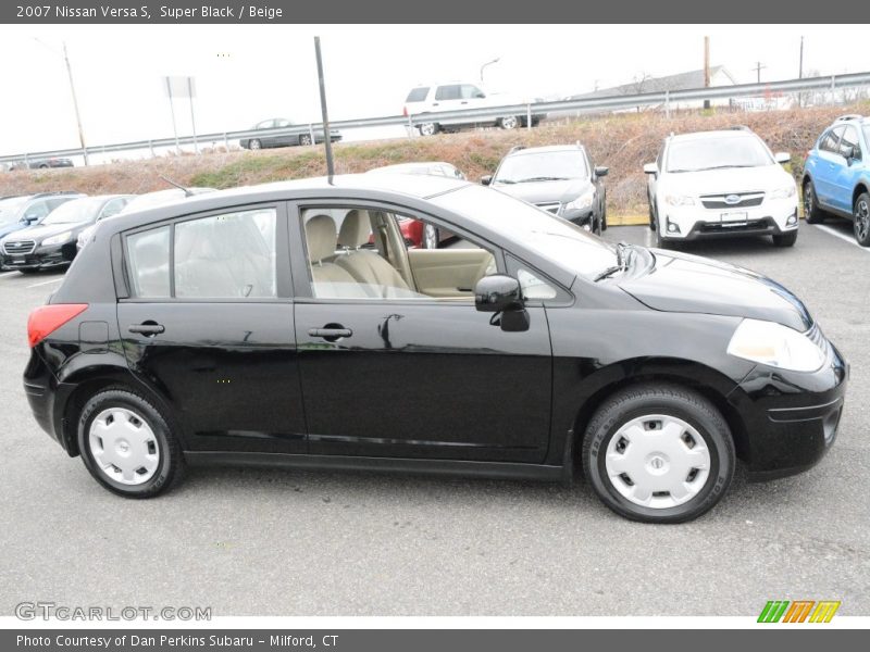 Super Black / Beige 2007 Nissan Versa S