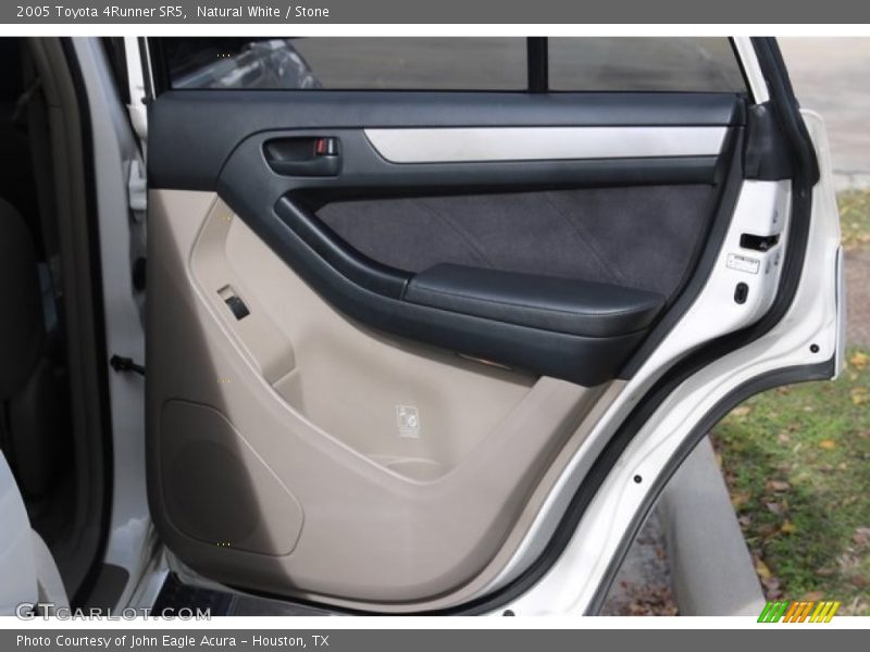 Natural White / Stone 2005 Toyota 4Runner SR5