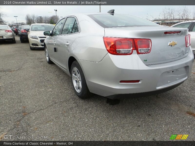 Silver Ice Metallic / Jet Black/Titanium 2016 Chevrolet Malibu Limited LS