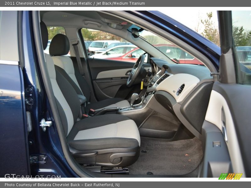 Imperial Blue Metallic / Jet Black/Medium Titanium 2011 Chevrolet Cruze LS