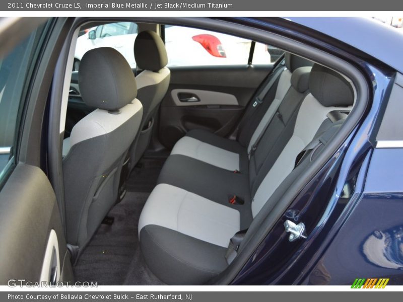 Imperial Blue Metallic / Jet Black/Medium Titanium 2011 Chevrolet Cruze LS