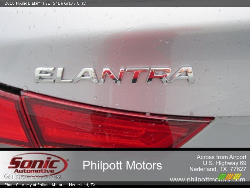 Shale Gray / Gray 2016 Hyundai Elantra SE