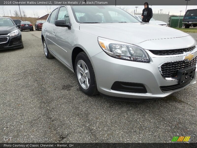 Silver Ice Metallic / Jet Black/Titanium 2016 Chevrolet Malibu Limited LS
