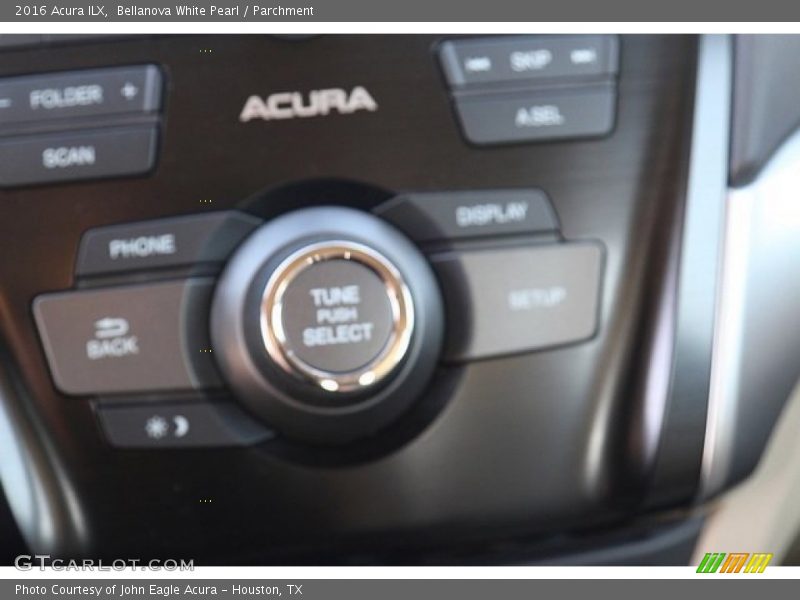 Bellanova White Pearl / Parchment 2016 Acura ILX