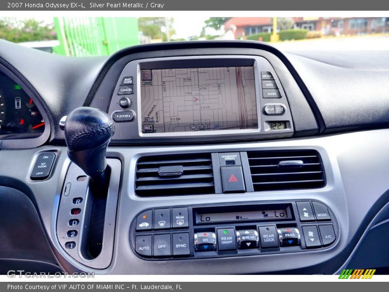 Silver Pearl Metallic / Gray 2007 Honda Odyssey EX-L