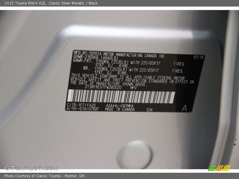 Classic Silver Metallic / Black 2015 Toyota RAV4 XLE