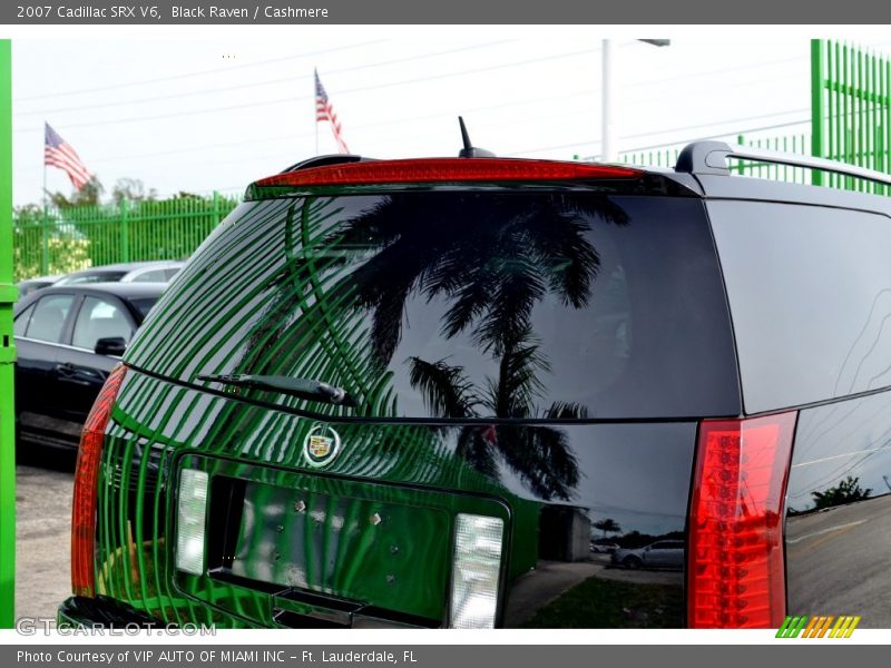 Black Raven / Cashmere 2007 Cadillac SRX V6
