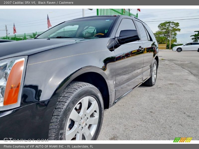 Black Raven / Cashmere 2007 Cadillac SRX V6