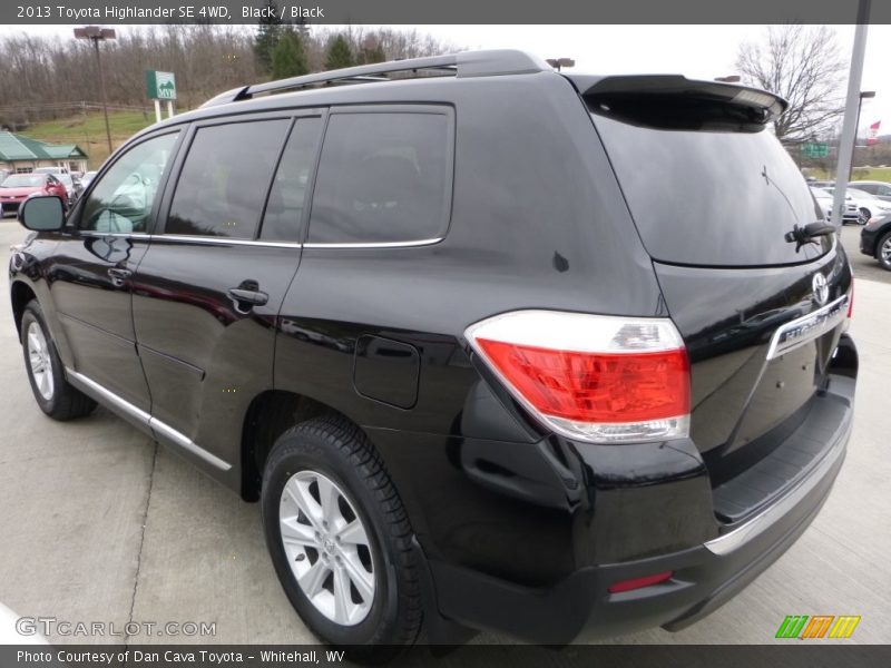 Black / Black 2013 Toyota Highlander SE 4WD