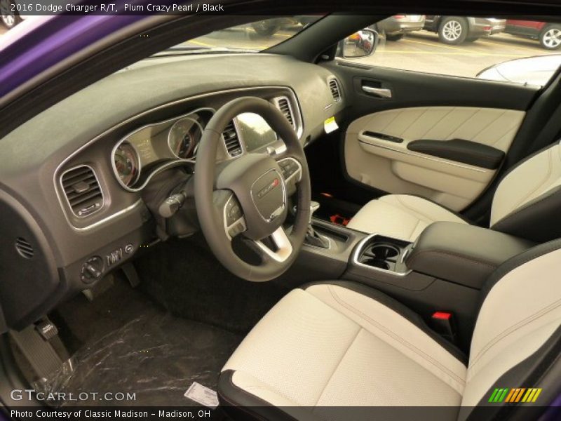 Plum Crazy Pearl / Black 2016 Dodge Charger R/T