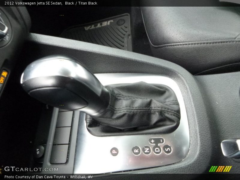 Black / Titan Black 2012 Volkswagen Jetta SE Sedan