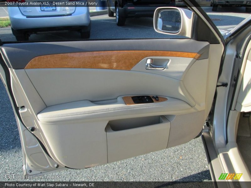 Desert Sand Mica / Ivory 2007 Toyota Avalon XLS