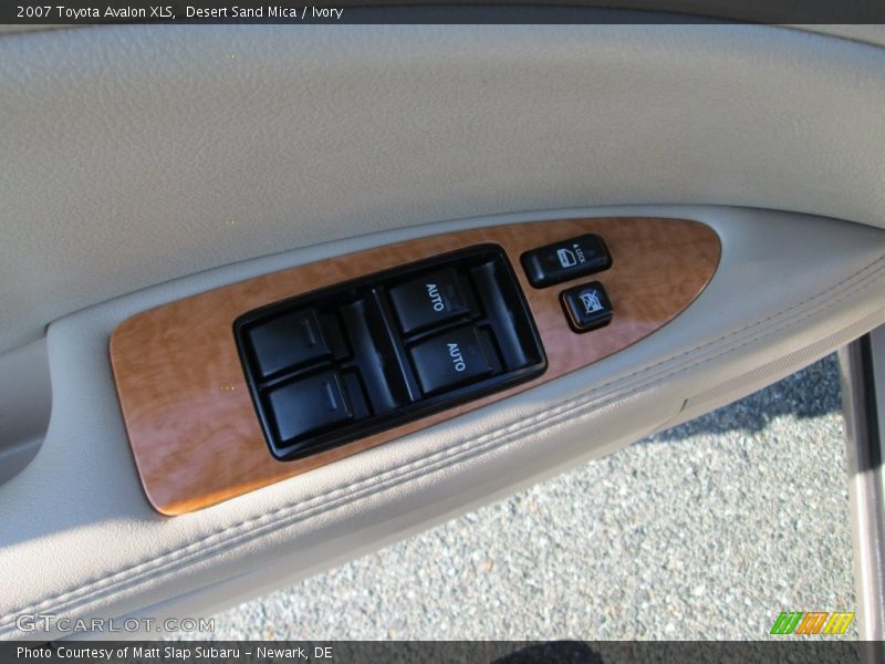 Desert Sand Mica / Ivory 2007 Toyota Avalon XLS