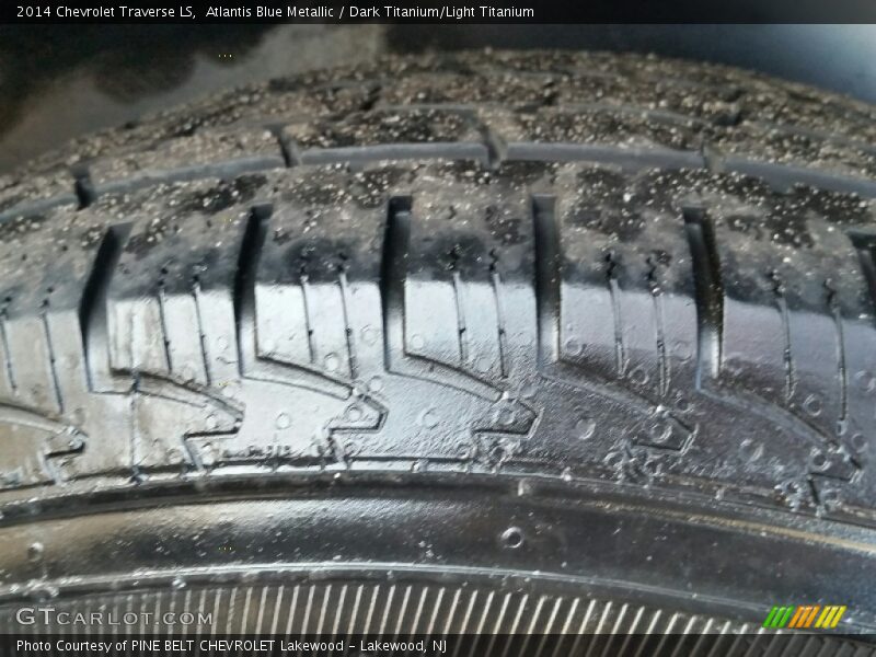 Atlantis Blue Metallic / Dark Titanium/Light Titanium 2014 Chevrolet Traverse LS