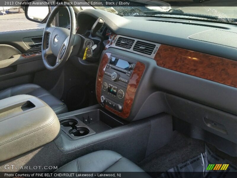 Black / Ebony 2013 Chevrolet Avalanche LT 4x4 Black Diamond Edition
