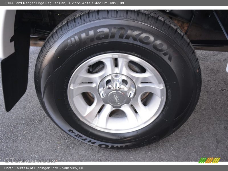 Oxford White / Medium Dark Flint 2004 Ford Ranger Edge Regular Cab