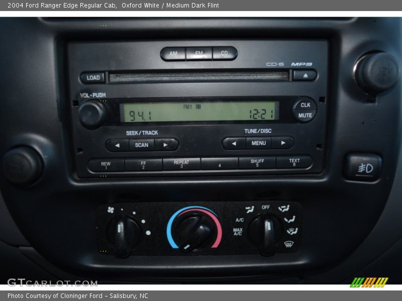 Oxford White / Medium Dark Flint 2004 Ford Ranger Edge Regular Cab