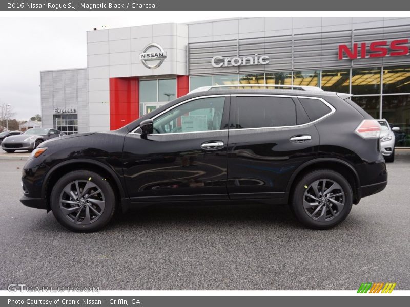 Magnetic Black / Charcoal 2016 Nissan Rogue SL
