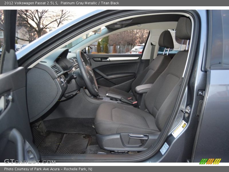 Platinum Gray Metallic / Titan Black 2012 Volkswagen Passat 2.5L S