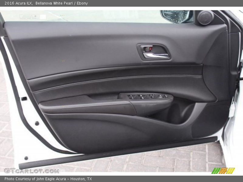 Bellanova White Pearl / Ebony 2016 Acura ILX