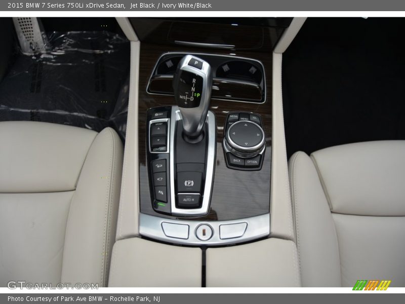 Jet Black / Ivory White/Black 2015 BMW 7 Series 750Li xDrive Sedan