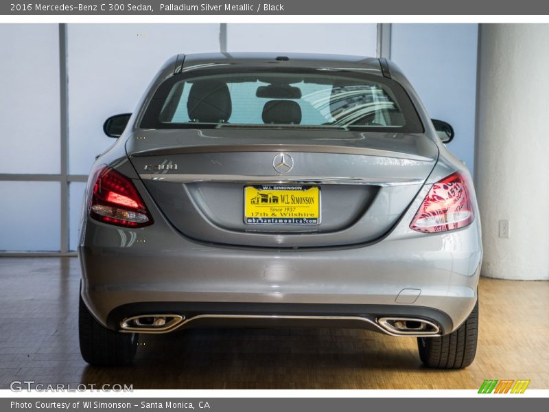 Palladium Silver Metallic / Black 2016 Mercedes-Benz C 300 Sedan