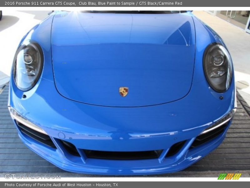 Club Blau, Blue Paint to Sample / GTS Black/Carmine Red 2016 Porsche 911 Carrera GTS Coupe