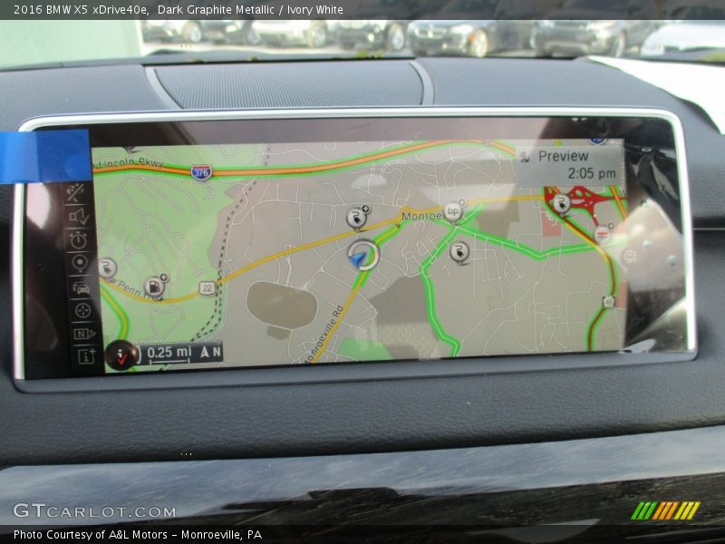 Dark Graphite Metallic / Ivory White 2016 BMW X5 xDrive40e