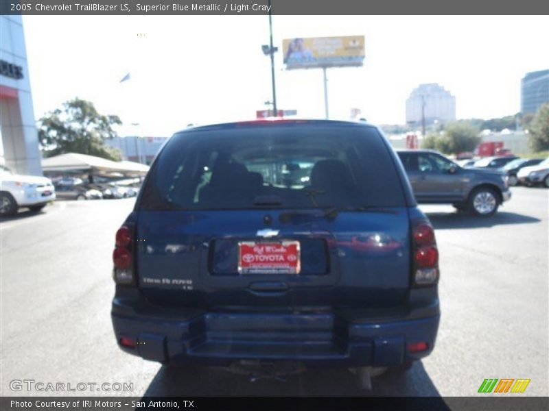 Superior Blue Metallic / Light Gray 2005 Chevrolet TrailBlazer LS
