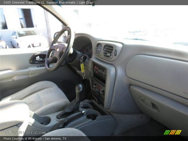 Superior Blue Metallic / Light Gray 2005 Chevrolet TrailBlazer LS