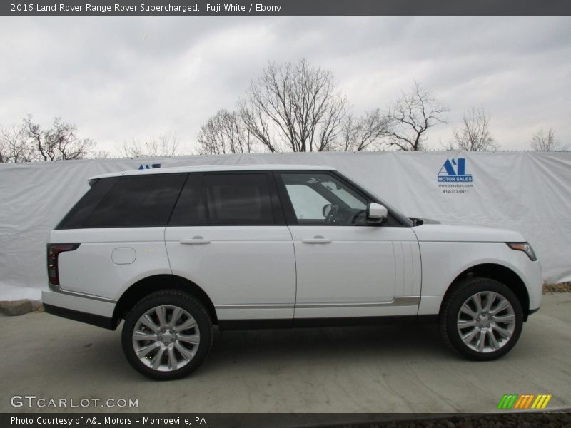 Fuji White / Ebony 2016 Land Rover Range Rover Supercharged