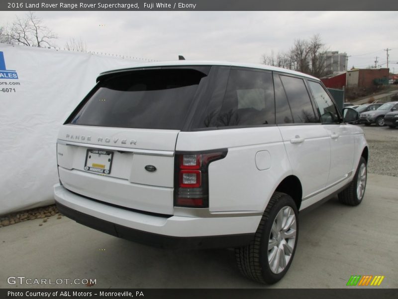 Fuji White / Ebony 2016 Land Rover Range Rover Supercharged