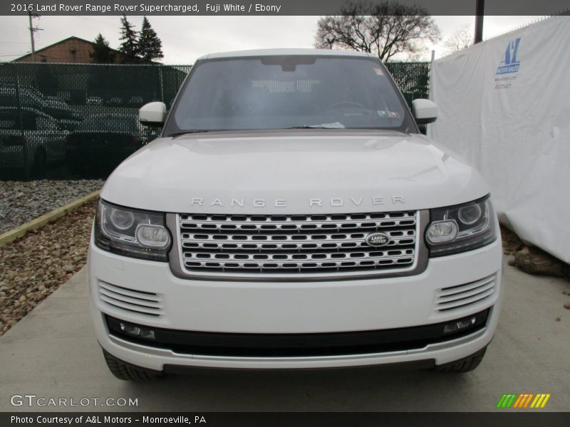 Fuji White / Ebony 2016 Land Rover Range Rover Supercharged