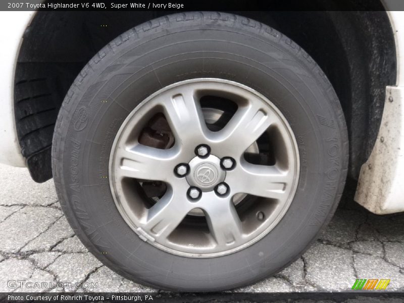 Super White / Ivory Beige 2007 Toyota Highlander V6 4WD