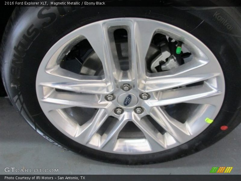 Magnetic Metallic / Ebony Black 2016 Ford Explorer XLT