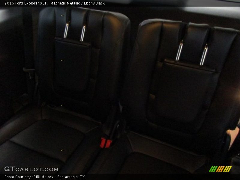 Magnetic Metallic / Ebony Black 2016 Ford Explorer XLT