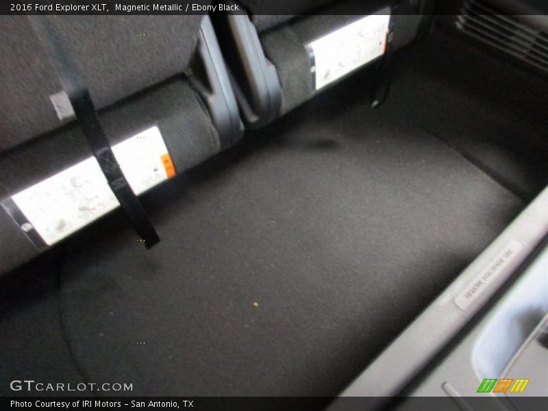 Magnetic Metallic / Ebony Black 2016 Ford Explorer XLT