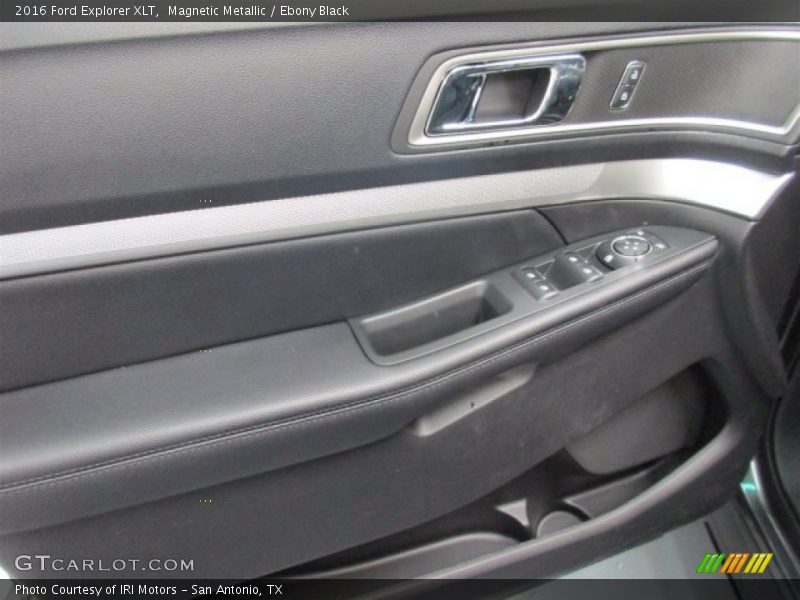 Magnetic Metallic / Ebony Black 2016 Ford Explorer XLT