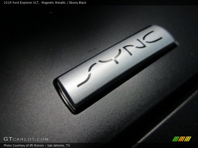 Magnetic Metallic / Ebony Black 2016 Ford Explorer XLT