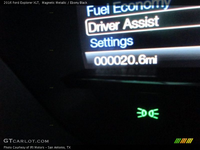 Magnetic Metallic / Ebony Black 2016 Ford Explorer XLT
