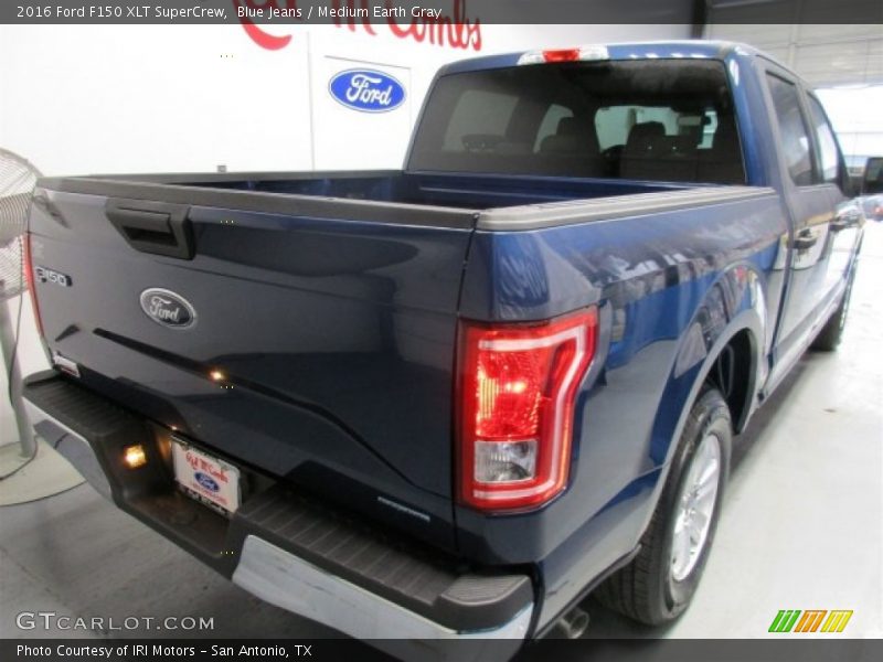 Blue Jeans / Medium Earth Gray 2016 Ford F150 XLT SuperCrew
