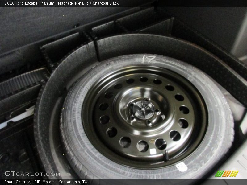 Magnetic Metallic / Charcoal Black 2016 Ford Escape Titanium