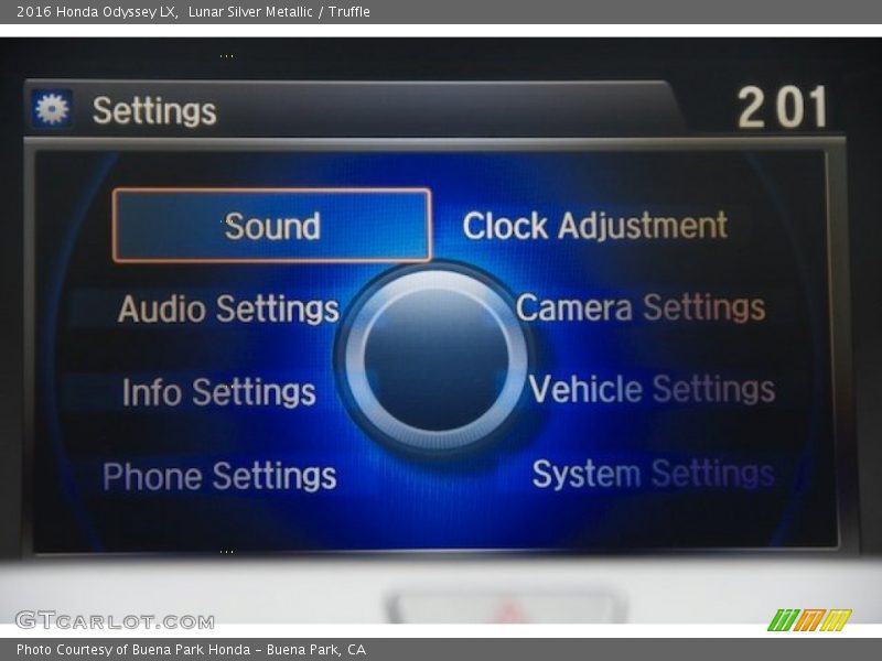 Lunar Silver Metallic / Truffle 2016 Honda Odyssey LX