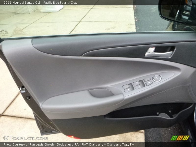 Pacific Blue Pearl / Gray 2011 Hyundai Sonata GLS