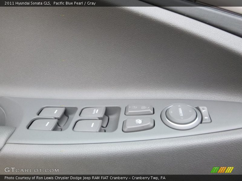 Pacific Blue Pearl / Gray 2011 Hyundai Sonata GLS