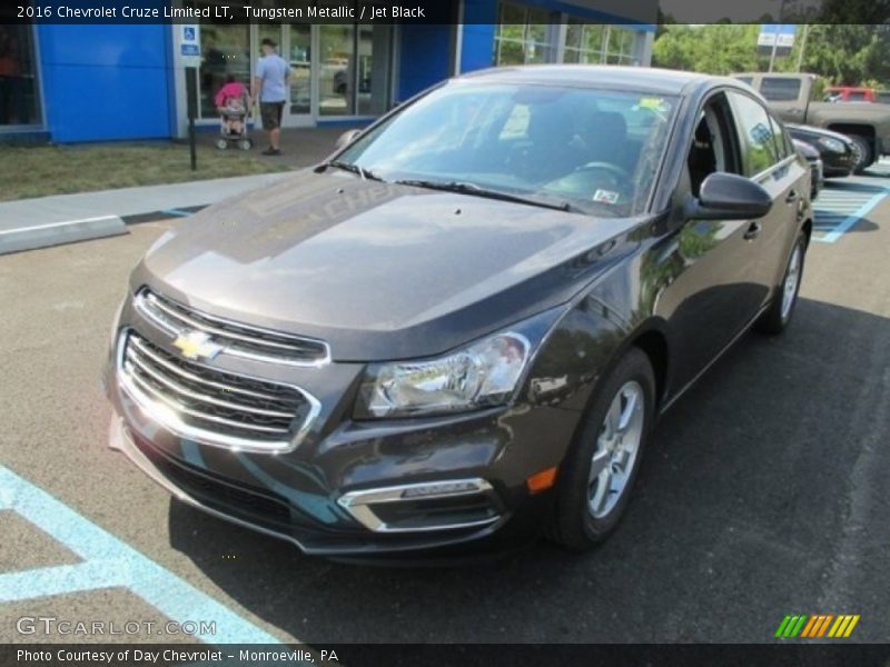 Tungsten Metallic / Jet Black 2016 Chevrolet Cruze Limited LT