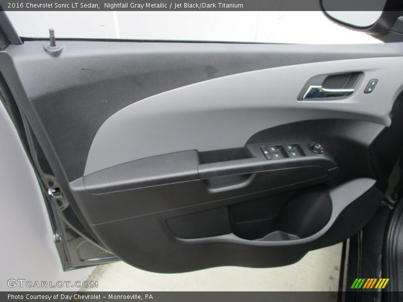 Nightfall Gray Metallic / Jet Black/Dark Titanium 2016 Chevrolet Sonic LT Sedan